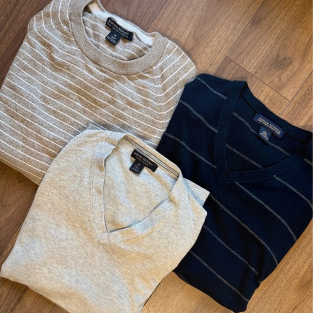 Banana Republic Sweater Trio / Lot / Set - Navy, Gray, Tan. Prime fabrics! M
